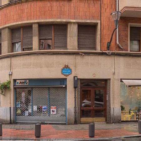 Encanto Y Confort En Calle Epalza - Tu Familia En El Corazon De Bilbao Dış mekan fotoğraf